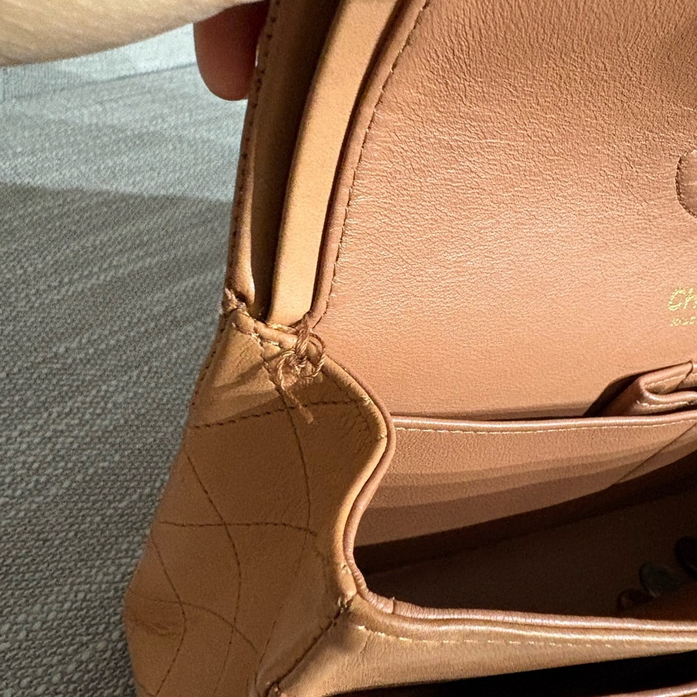 CHANEL caramel double flap - Picture 15 of 17